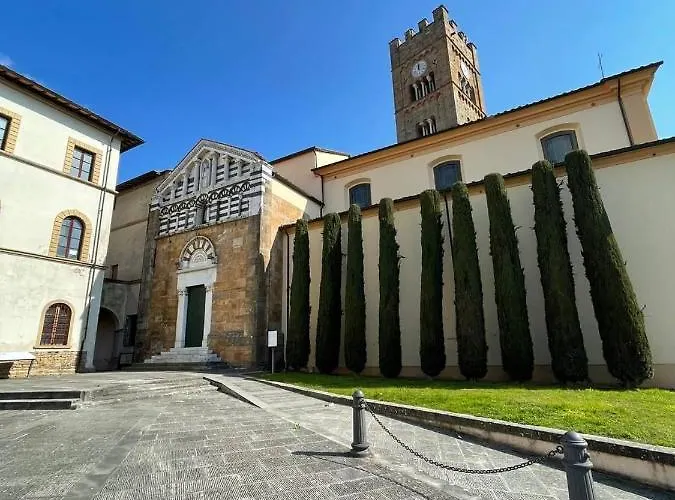 La Casa Nel Vicolo *